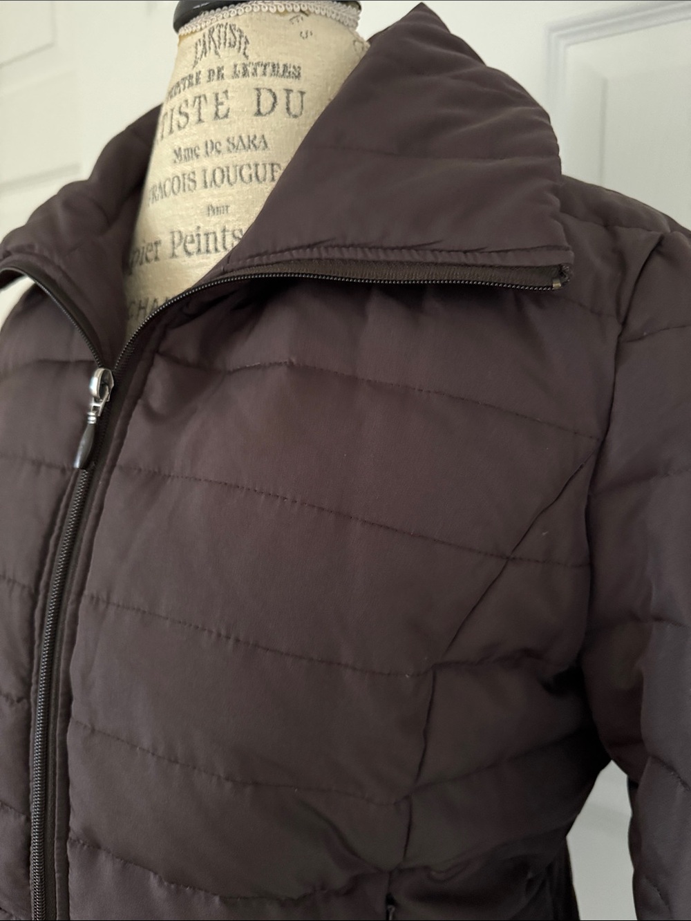 Kenneth Cole Reaction Women’s Dark Brown Puffer Jacket.